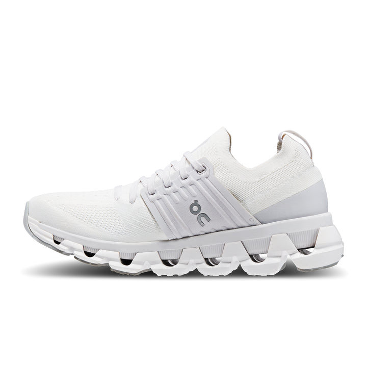 Women's On Cloudswift 3.0 Running Shoe in White / Frost