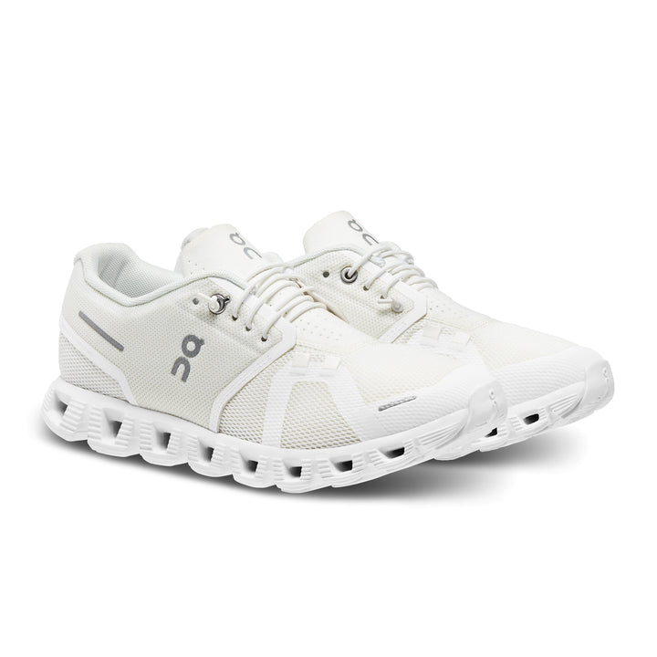 Women's On Cloud 5 Running Shoe in Undyed-White | White