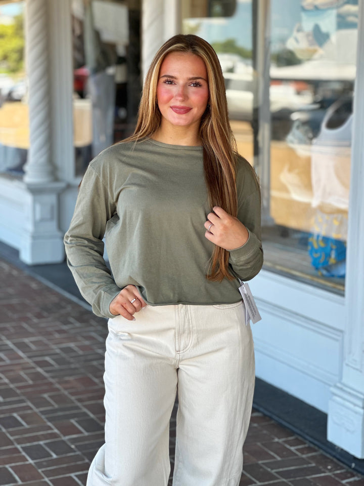 Dear John Fremont Tee in Vetiver