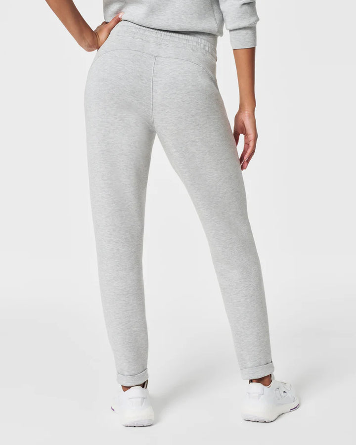 Spanx AirEssentials Tapered Pant in Light Heather Gray