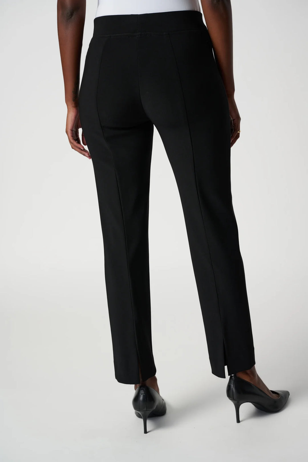 Joseph Ribkoff Slim Mid-rise Trousers in Black