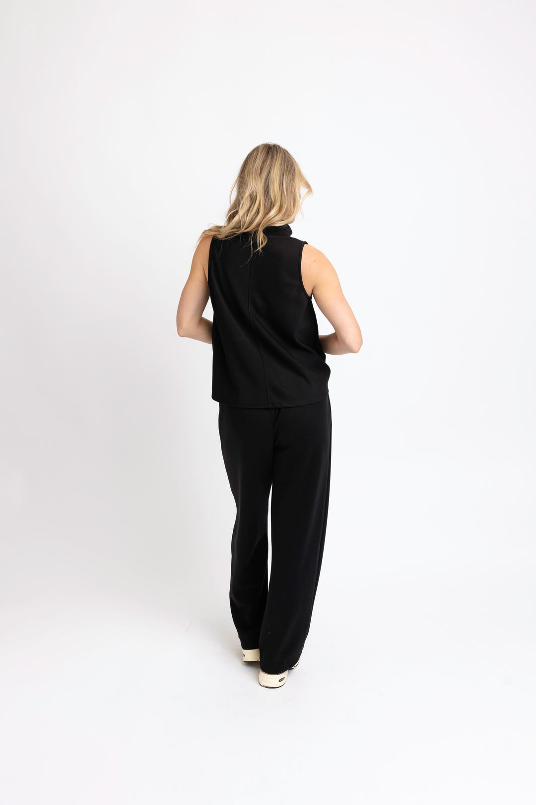 Black Scuba Solid Pant