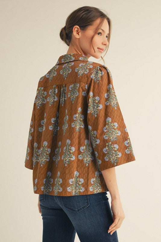 In Just A Minute Brown Floral Top