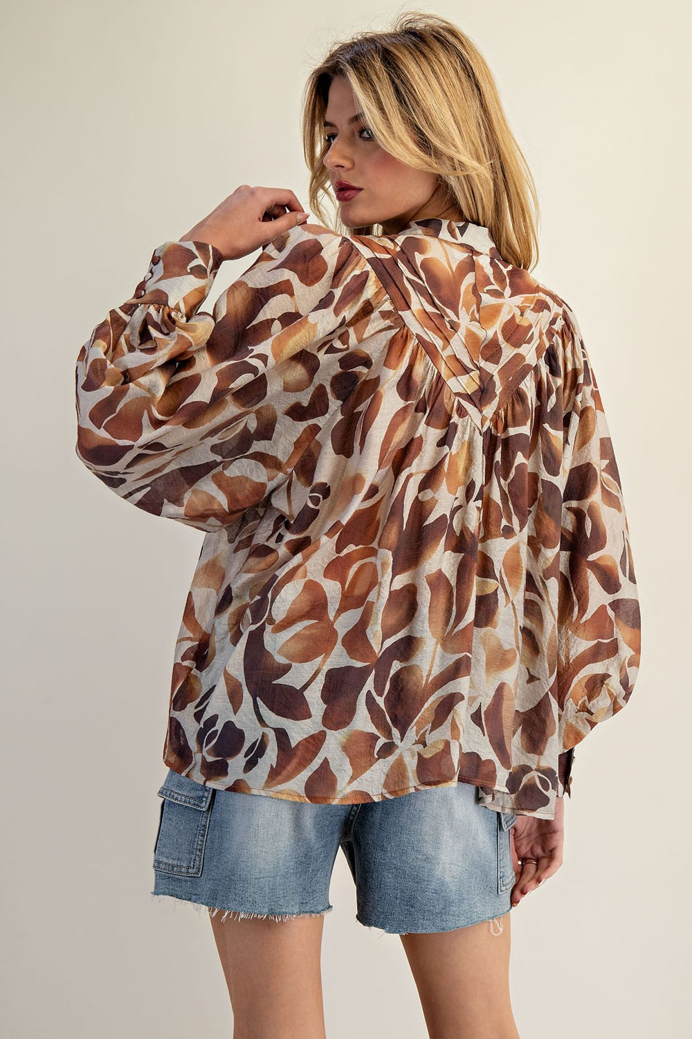 Face The World Brown Top