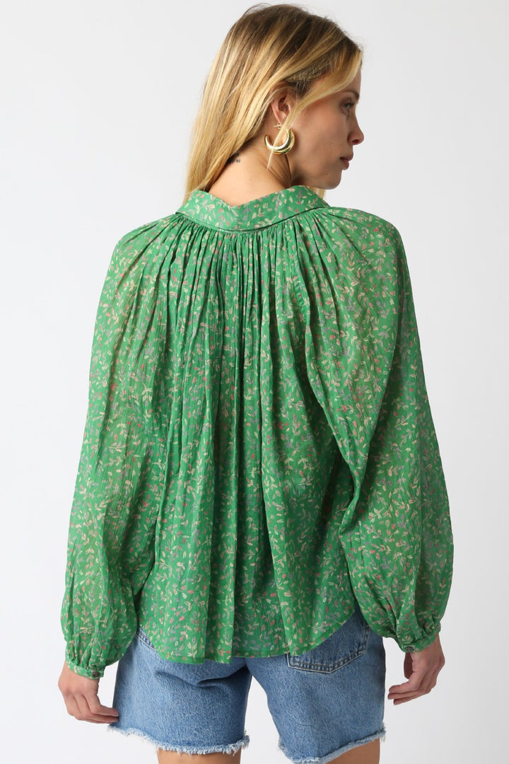 Garden Floral Button Down Top in Green