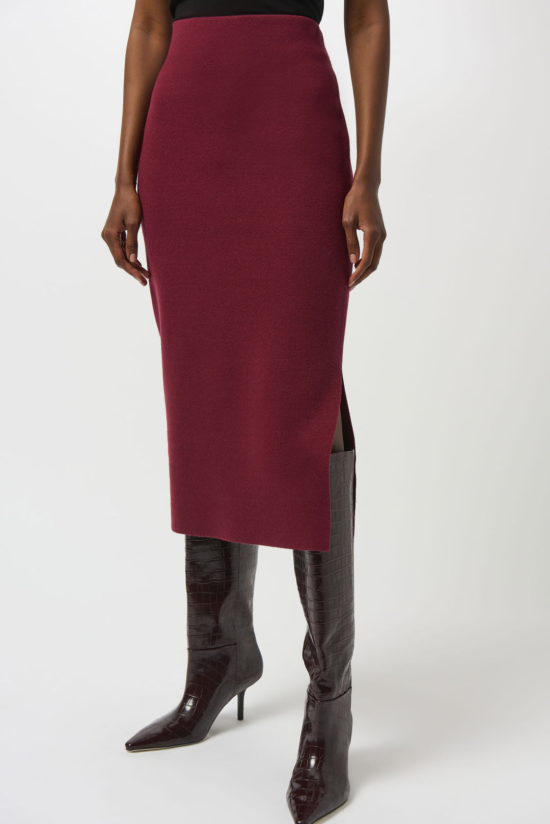 Joseph Ribkoff Elegant High-waist Pencil Skirt in Merlot