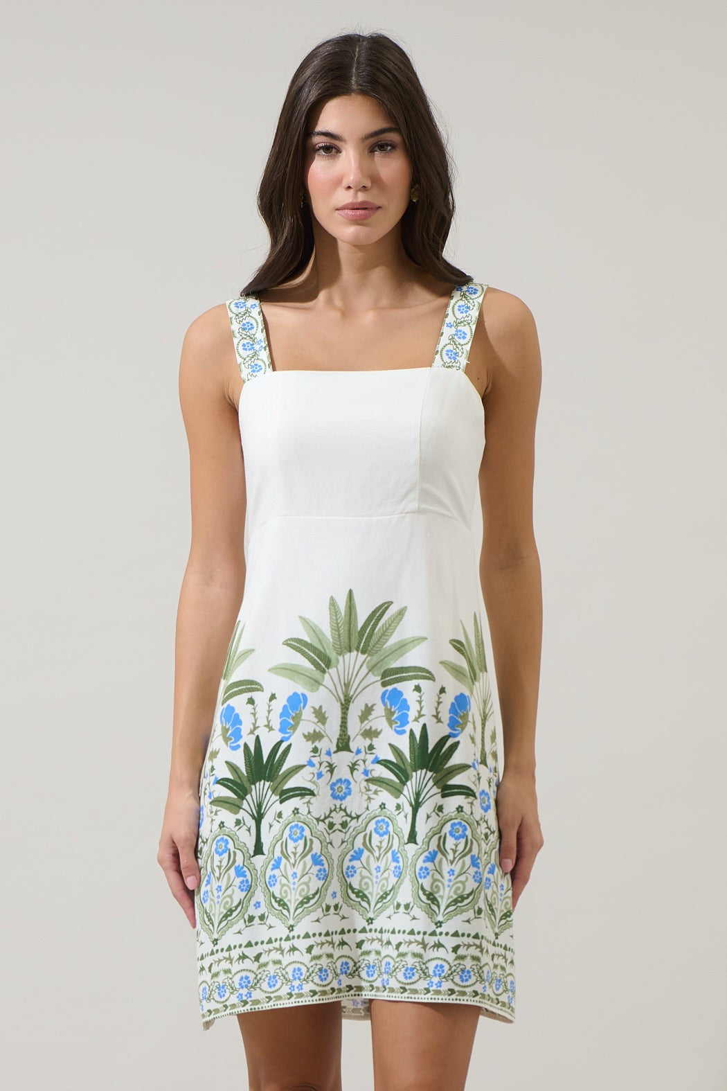 Senara Floral Sally Mini Dress in White – Sugar & Spice