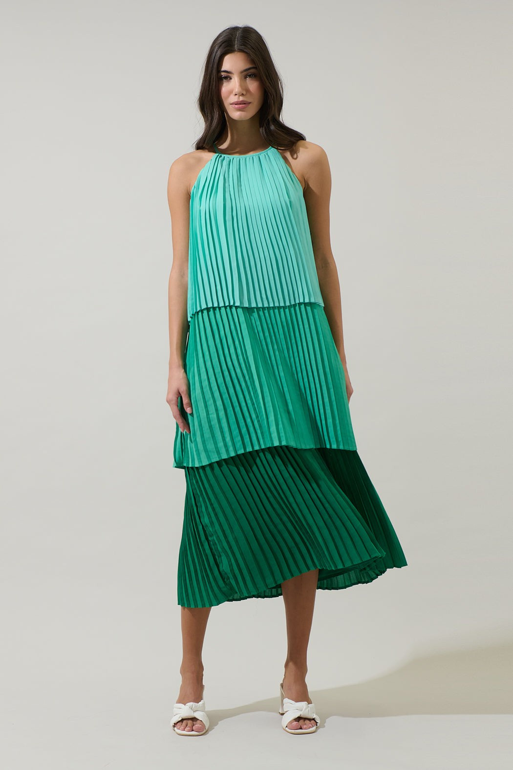Sealy Pleated Tiered Midi Dress in Green
