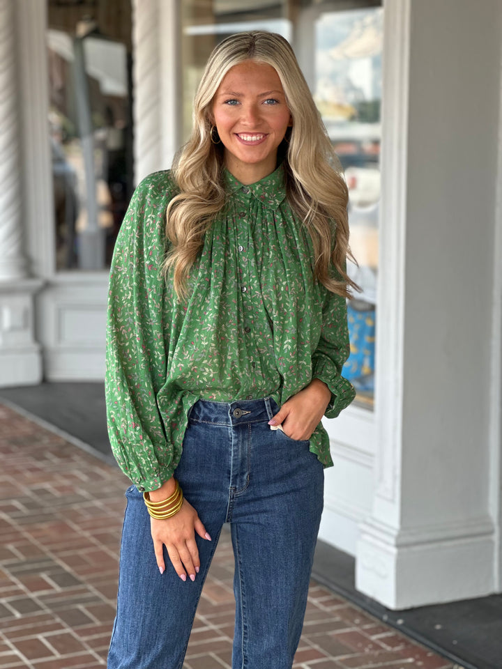 Garden Floral Button Down Top in Green
