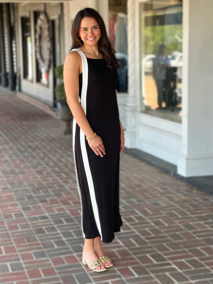 Black Solid Sleeveless Knit Midi Dress