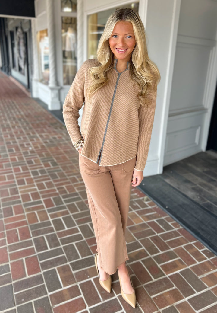 Neru Collar Sweater in Camel
