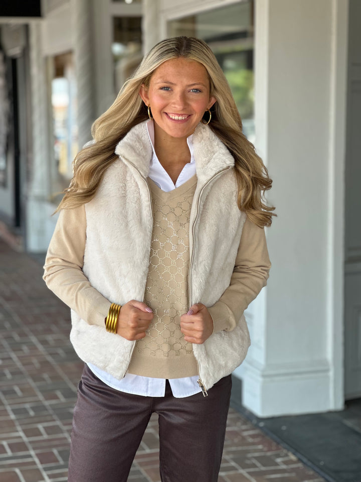 Renuar Knit Vest in Oyester