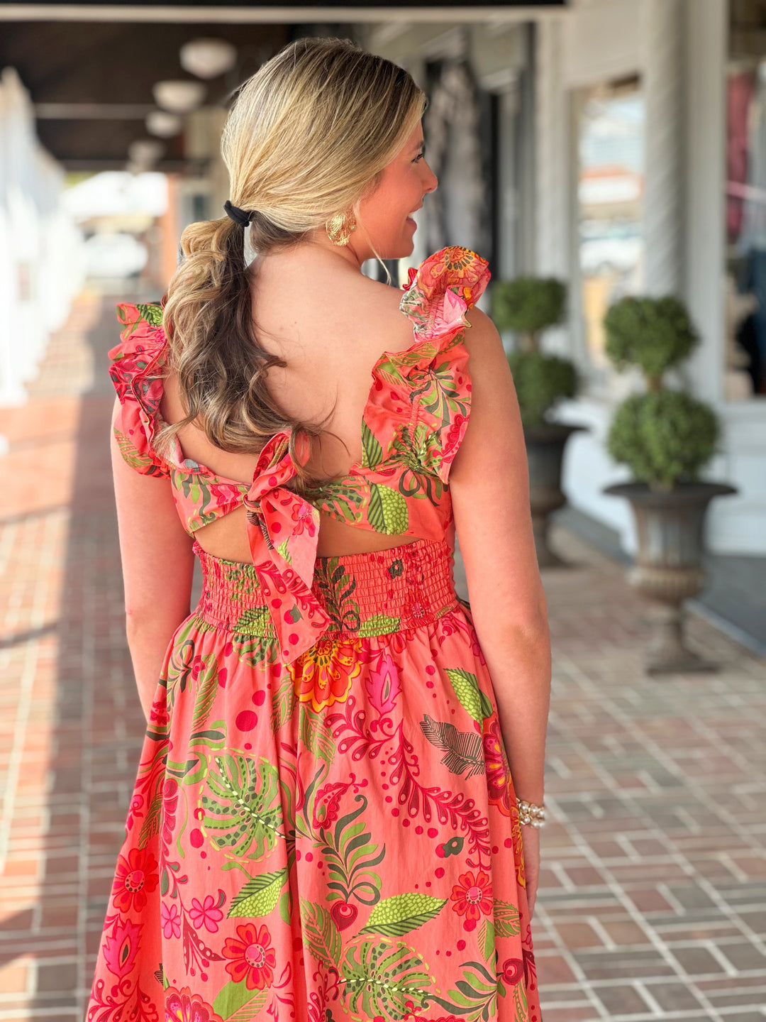 Ruffled Elastic Shoulder Cut-Out Coral Midi Dress