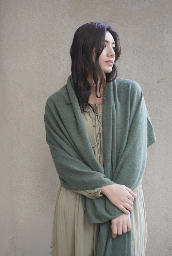 Cashmere Scarf/Wrap Seaweed