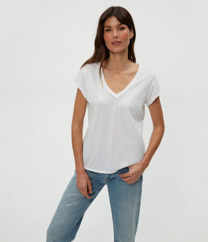 Michael Stars Baxter V-Neck Tee In White