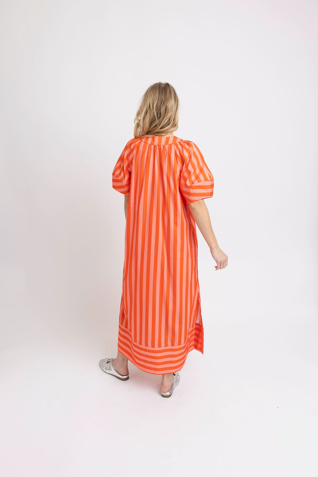 Coral V-Neck Maxi Dress Sugar & Spice Coral V-Neck Maxi Dress Sugar & Spice