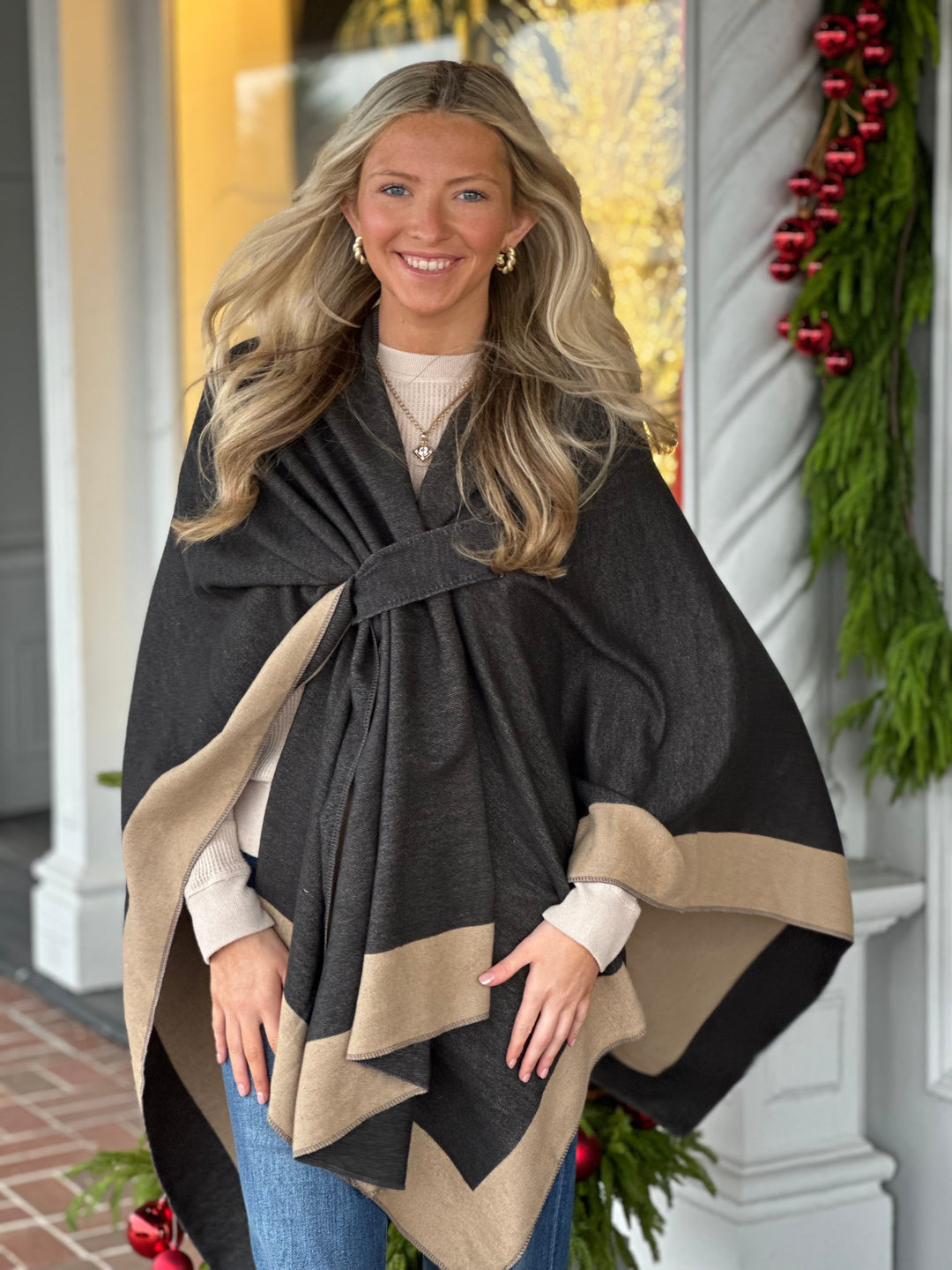 Double-Sided Solid Color Warm Shawl in Black