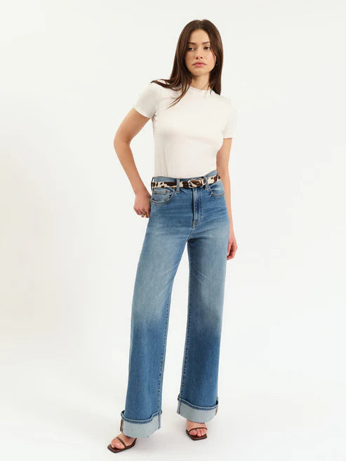 Daze Denim Far Out High Rise Wide in Big Break