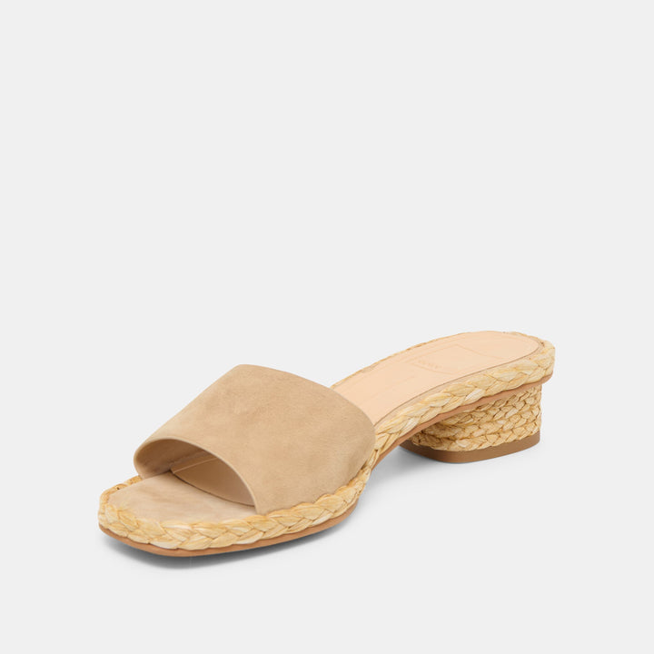 Dolce Vita Dixi Sandals in Camel Suede