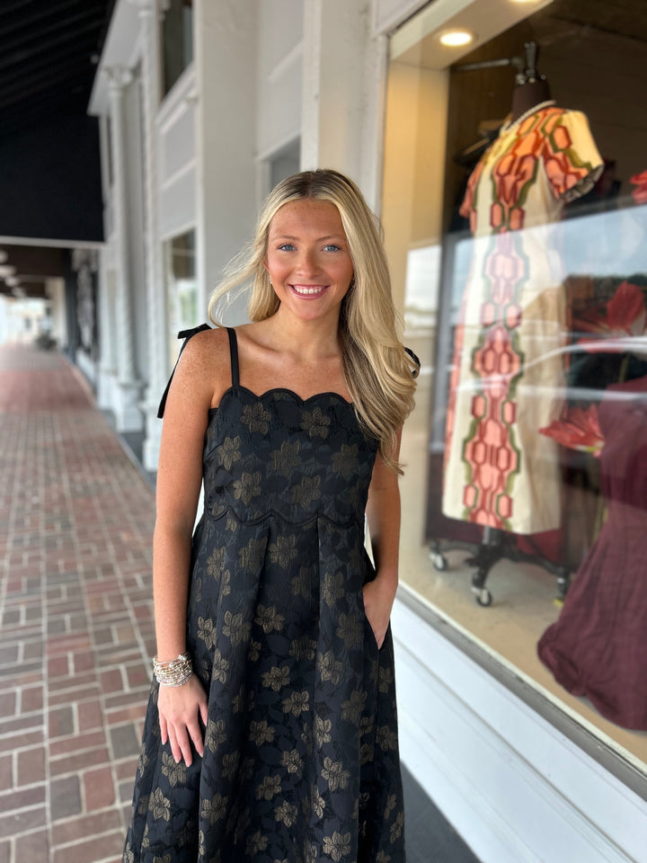 Can Never Go Wrong Black Floral Dress