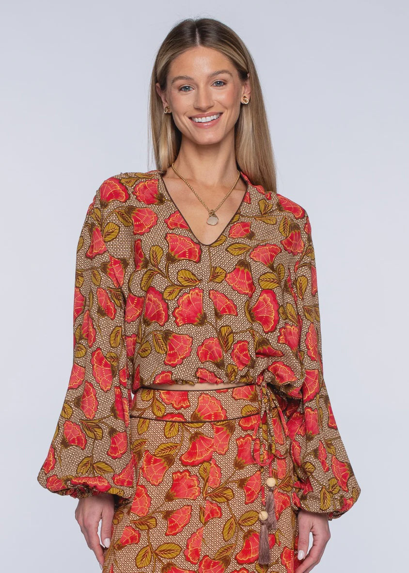 Elizabeth James The Label Chrissy Top in Fan Toss