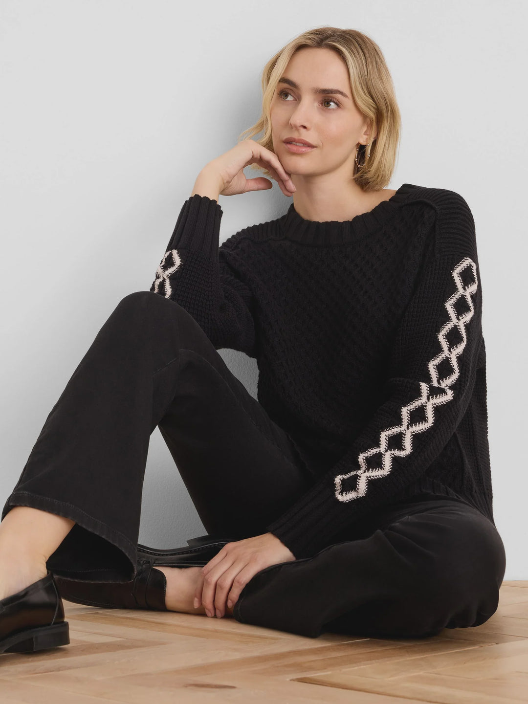 NIC+ZOE Criss Cross Sweater in Black