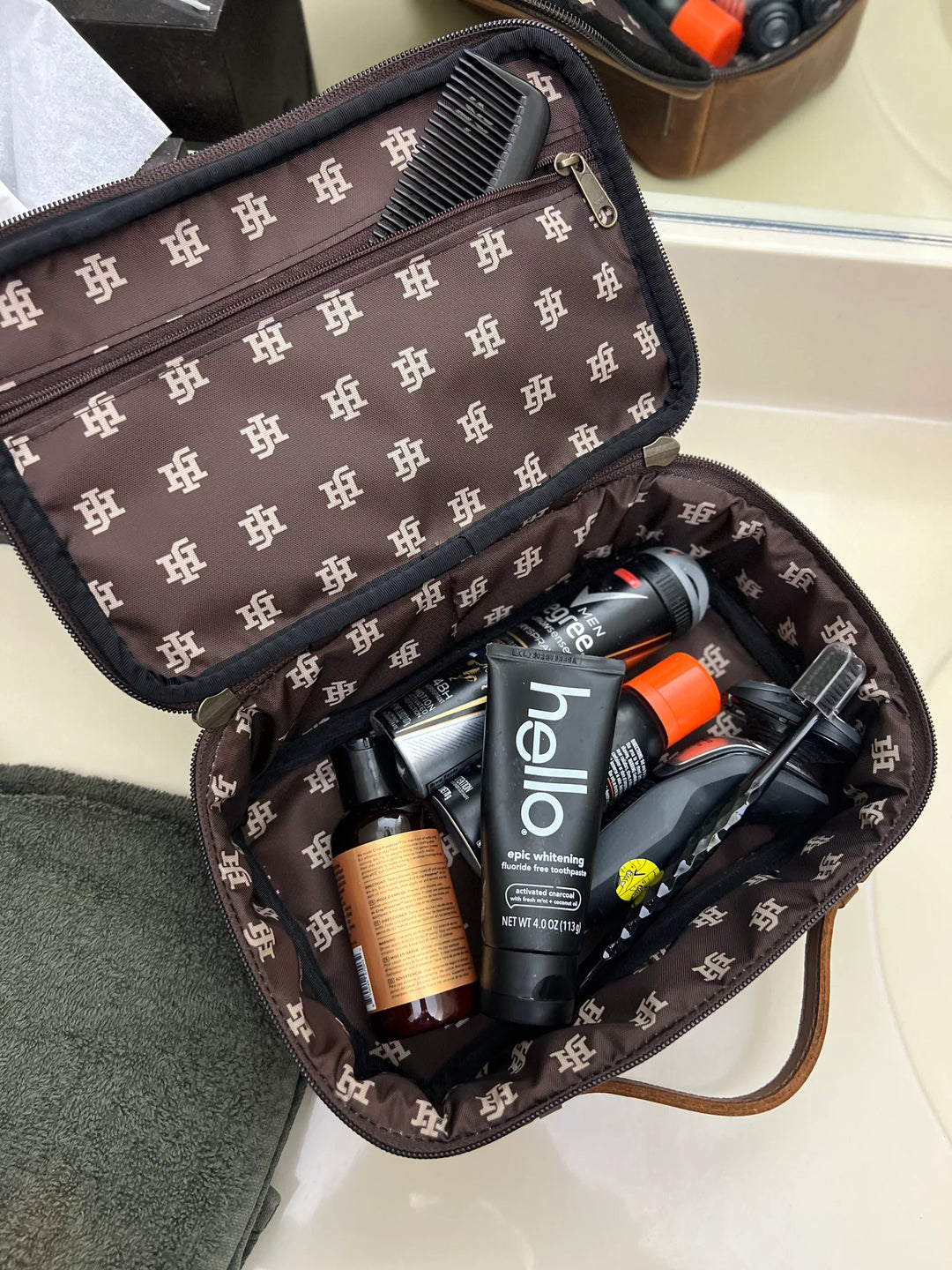 Jon Hart JH Dopp Kit in Khaki Canvas