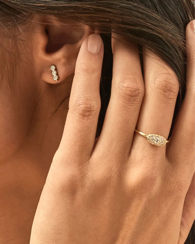 Kendra Scott Grayson Gold Band Ring in White Crystal
