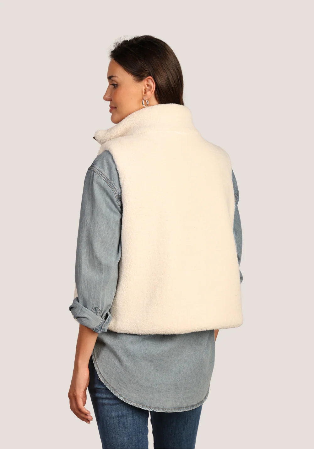 Dylan Mountain High Vest in Natural