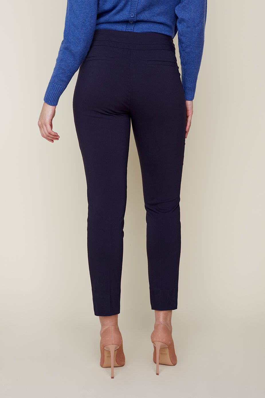 Renuar Ankle Length Pant in Midnight Navy