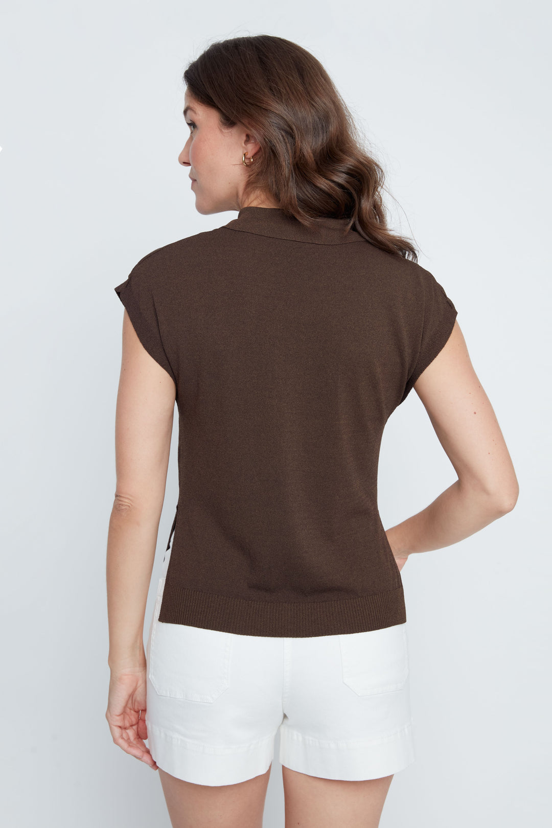 Renuar Knit Sleeveless Sweater in Chocolate