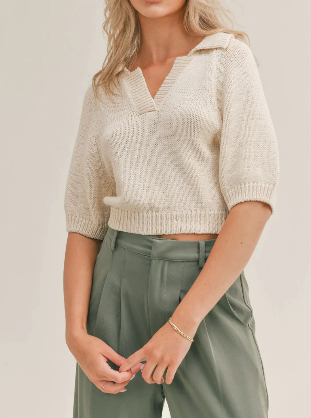 Scarlet Collared Ivory Sweater