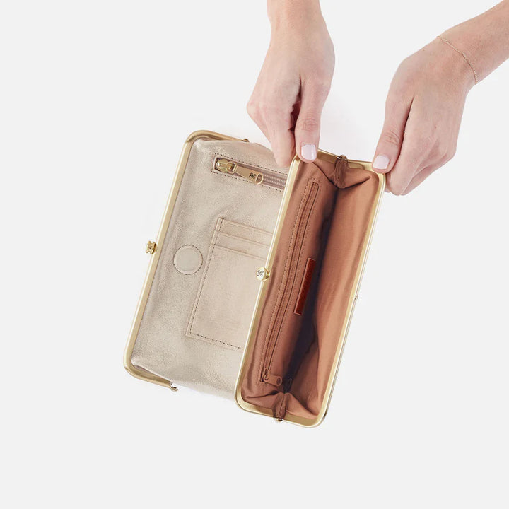 Hobo Lauren Clutch-Wallet in Sand Shimmer