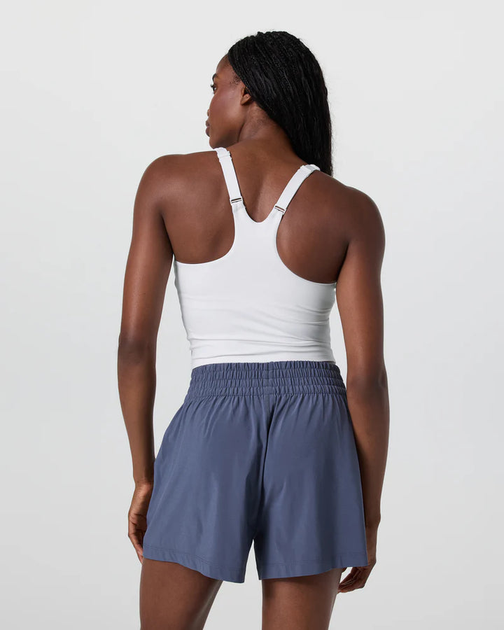 vuori Women's Dynamic Tank in White