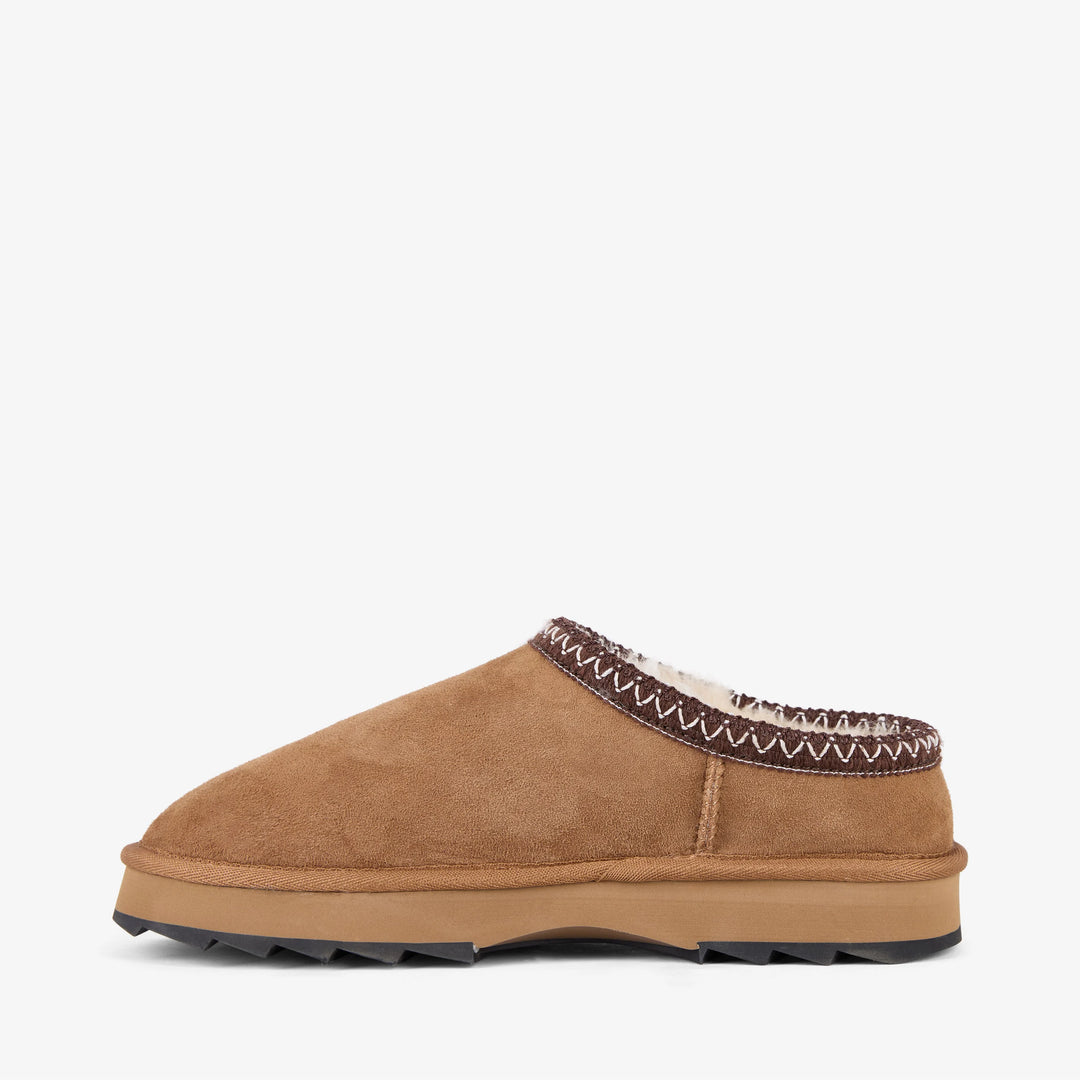 Emu Sharky Scuff in Chestnut