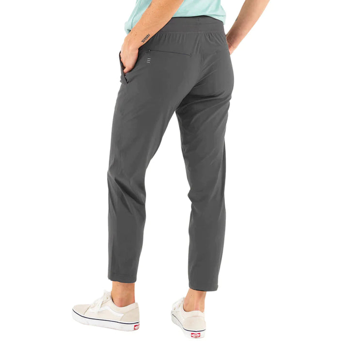 Free Fly Women's Breeze Cropped Pant in Graphite