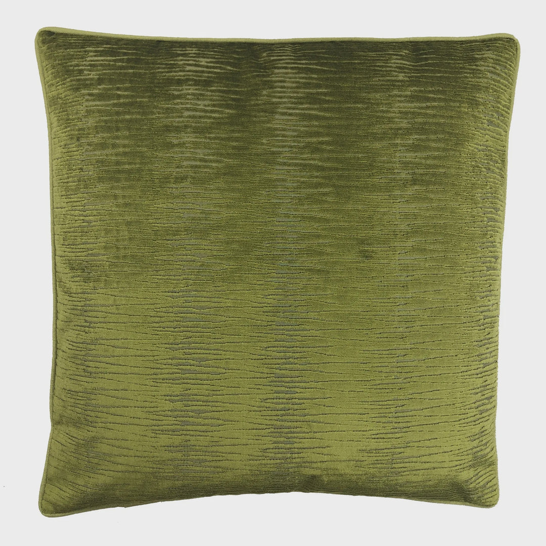 Rendezvous Botanical 22" Pillow in Green