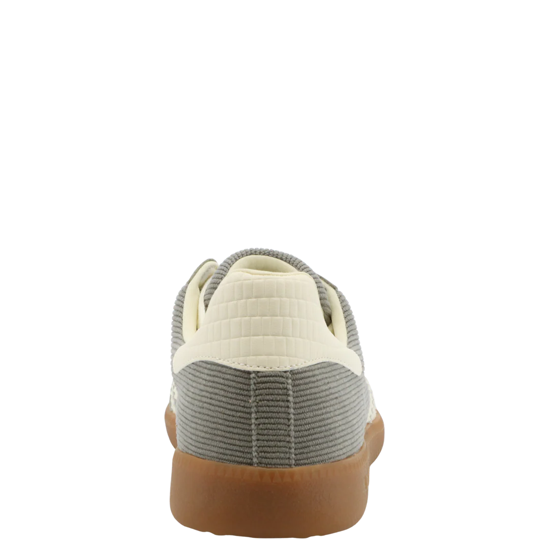 Back 70 CLOUD C in GREY MILK