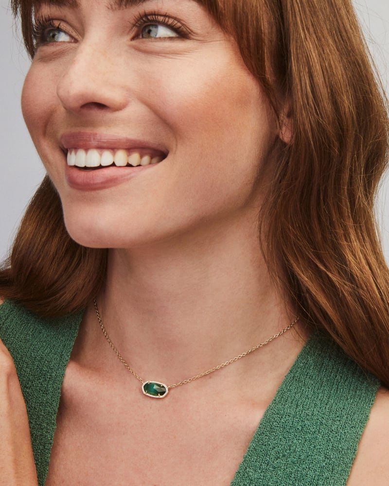 Kendra Scott Elisa Gold Pendant Necklace in Emerald Cats Eye