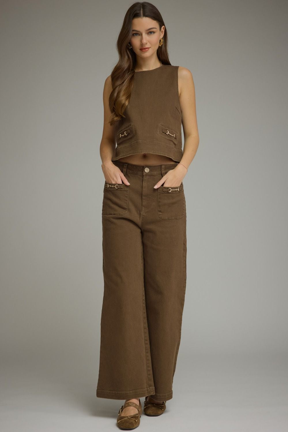 Solid Sleeveless Top in Brown
