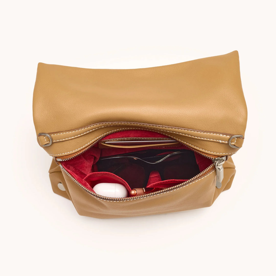 Hammitt VIP Medium Clutch Crossbody in Oak Edge/Brushed Silver
