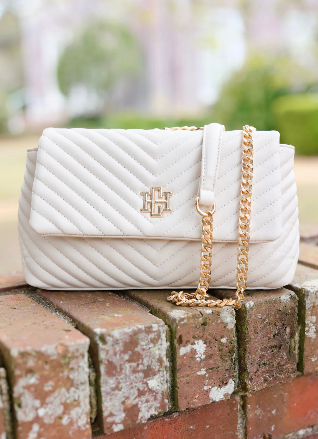 Leigh Quilted Crossbody in Cream