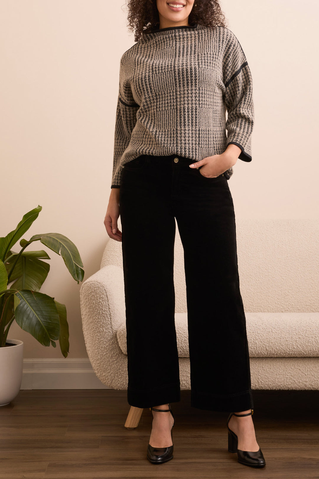 Tribal High Rise Five Pocket Pant in Black