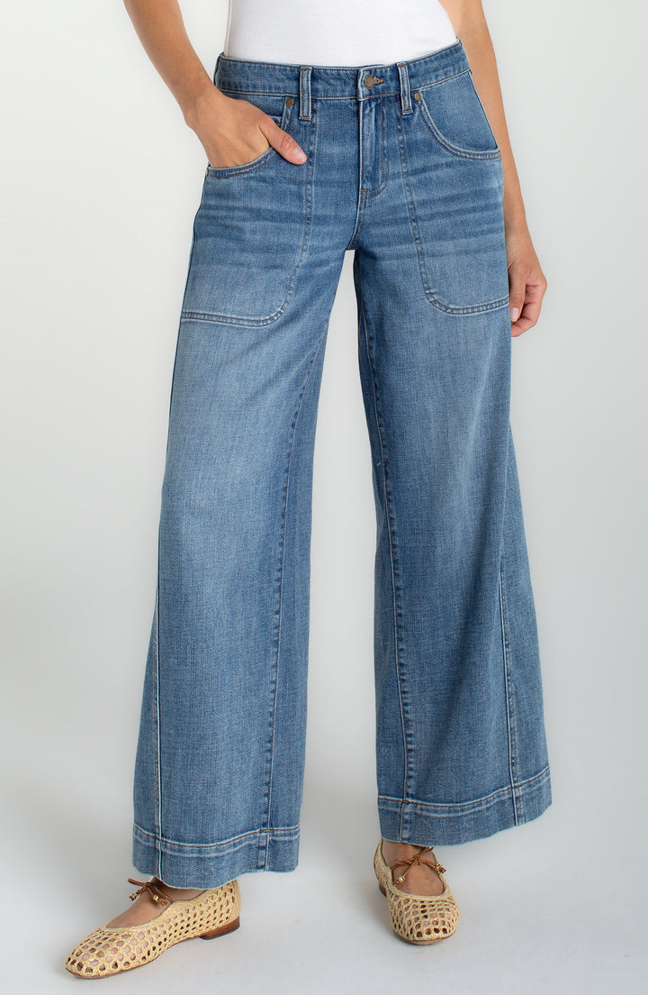 Liverpool Los Angeles Stride Wide Leg Jean in Culver City