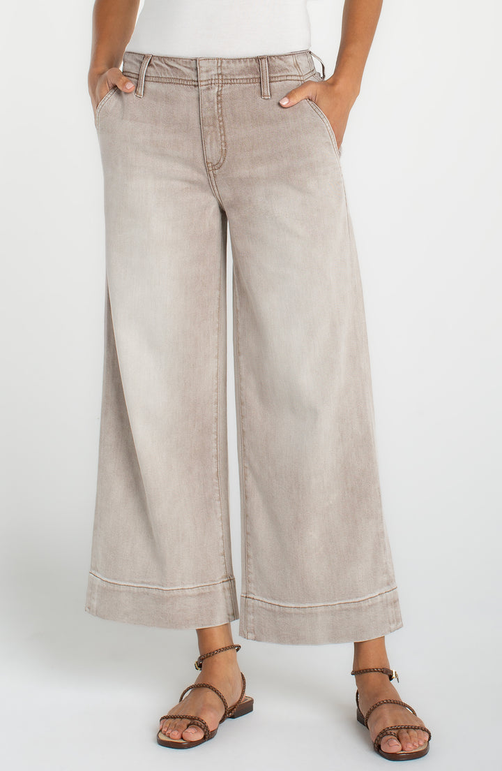 Liverpool Los Angeles Weekender Crop Wide Leg Jean in Antique Khaki