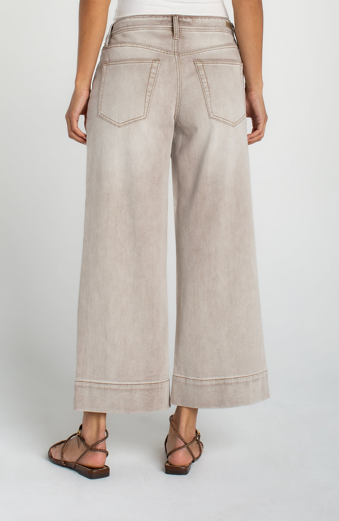 Liverpool Los Angeles Weekender Crop Wide Leg Jean in Antique Khaki