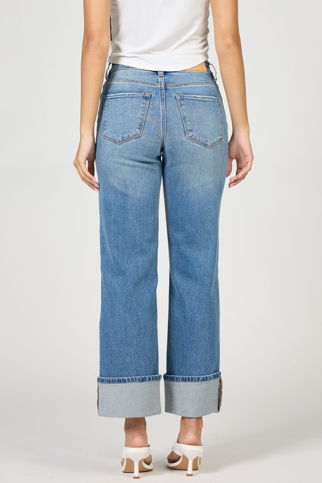 Dear John Holly Cuffed Jean in Kenia