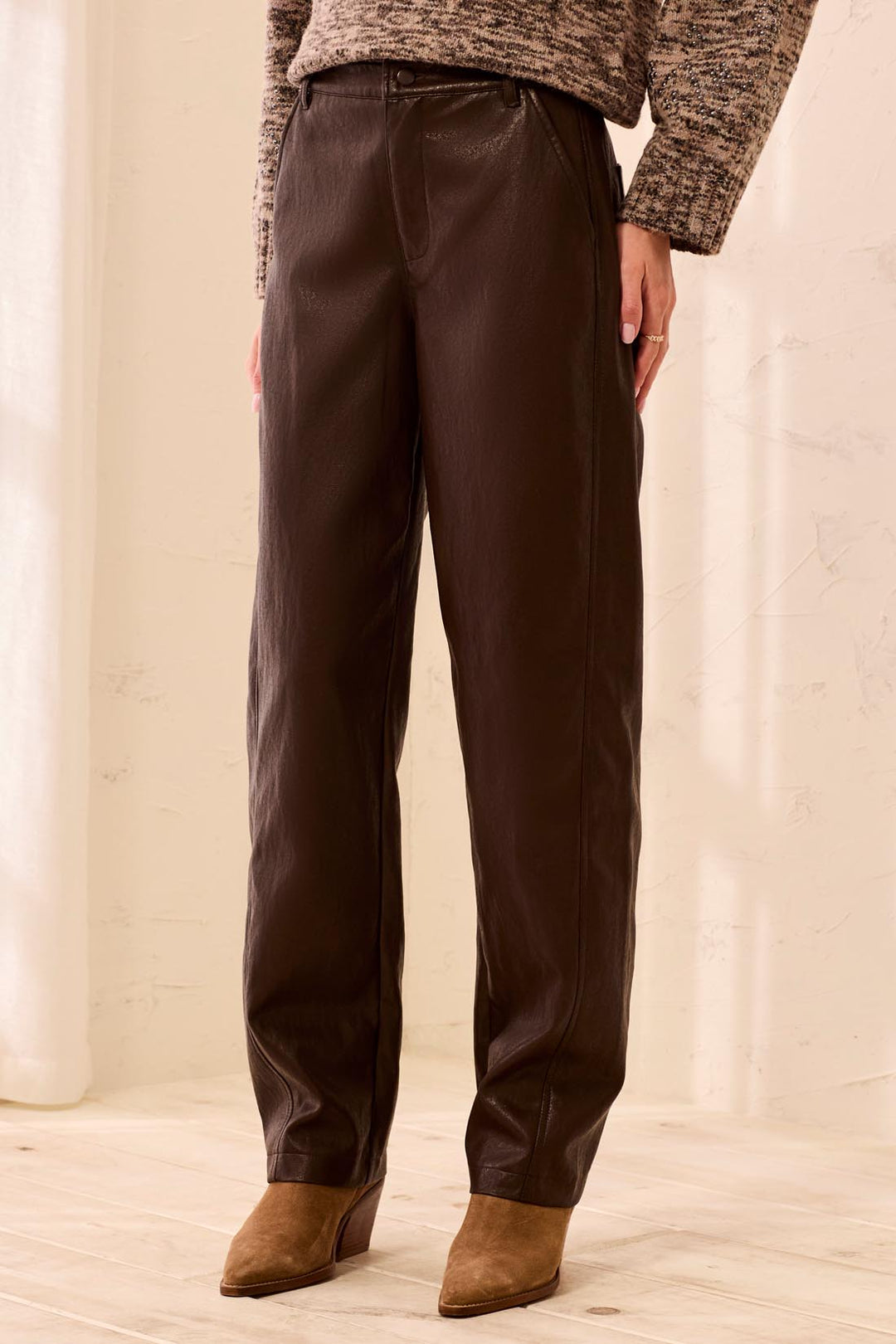 Tribal Leather Barrel Pant in Saddlebrown