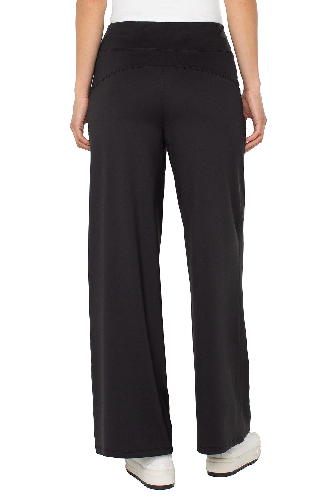 Liverpool Los Angeles Wide Leg Tech Pant in Black