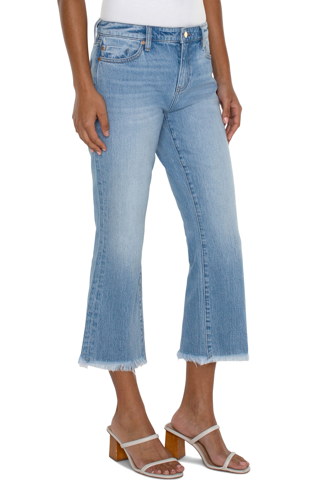 Liverpool Hannah Crop Flare With Fray Hem in Denim